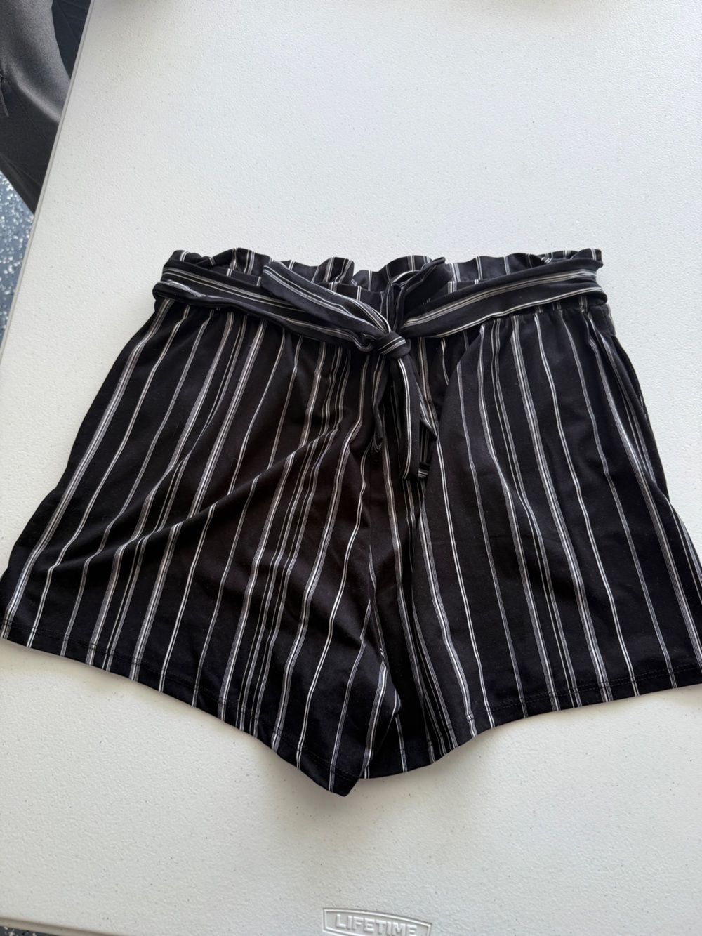 Women’s L Black and White Striped Paperbag Waist Shorts